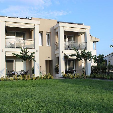 Bianco Mare Studios-Apartments Kalyves Polygyrou ภายนอก รูปภาพ