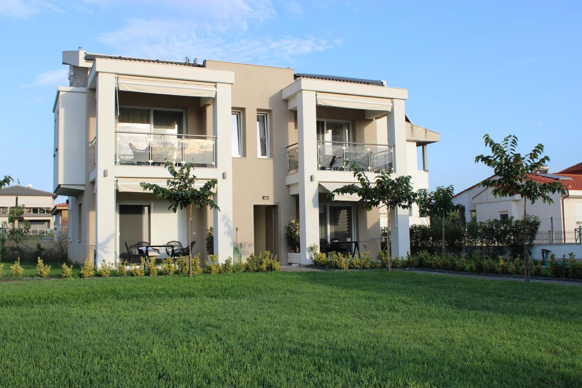 Bianco Mare Studios-Apartments Kalyves Polygyrou ภายนอก รูปภาพ